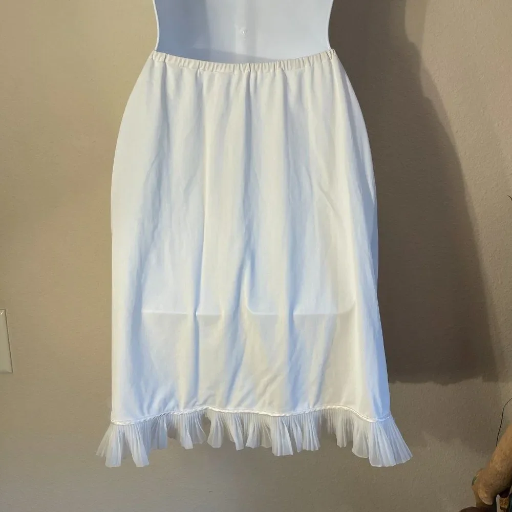 Van Raalte Nylon Mini Half Slip With Flounce Ruffle Rosette Trim Vintage Small - Picture 3 of 7